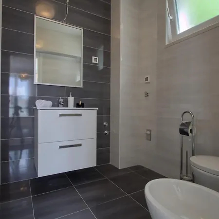 Appartement Laureana *